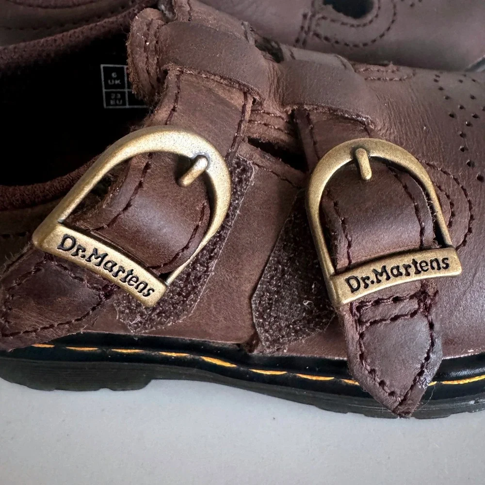 Dr. Martens 8065 T Mary Jane Shoes Toddler 7 Brown Leather Double Buckle T-Bar